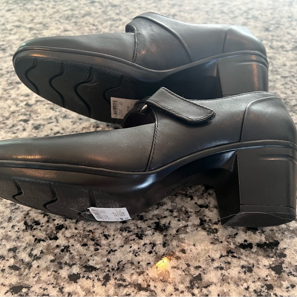 Very Comfortable Work shoes
